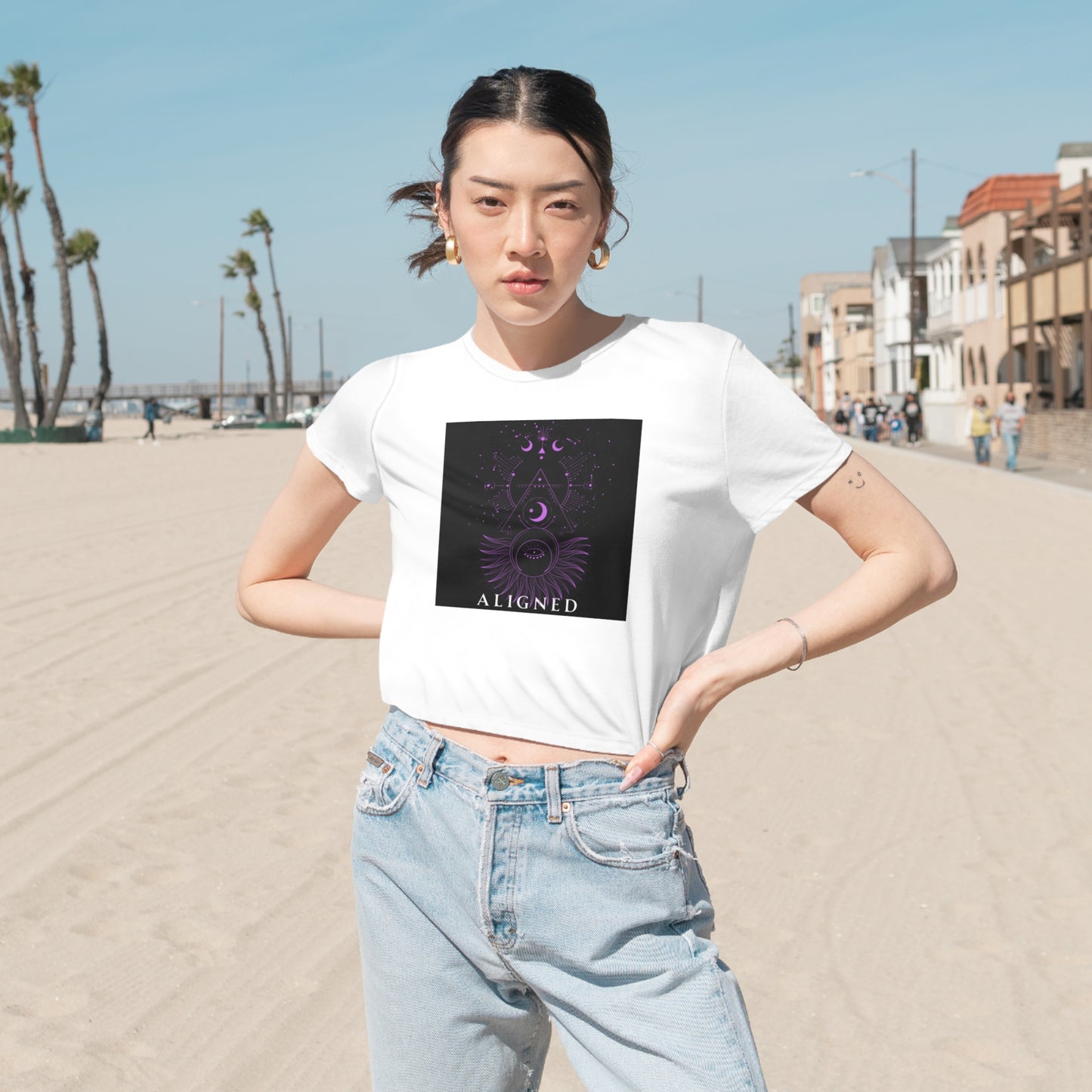 Aligned * Women's Flowy Cropped Tee