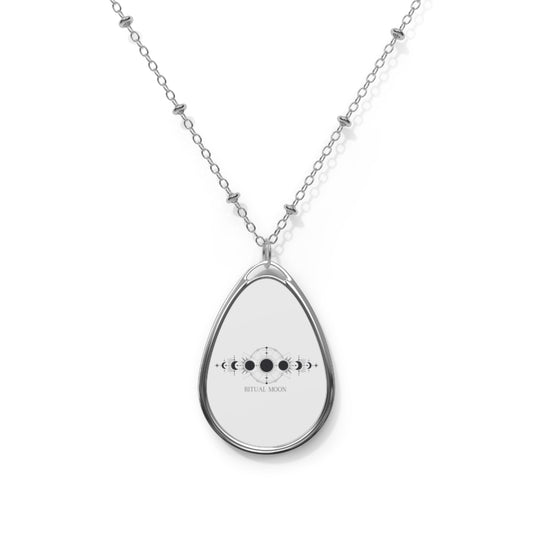 Ritual moon Oval Necklace